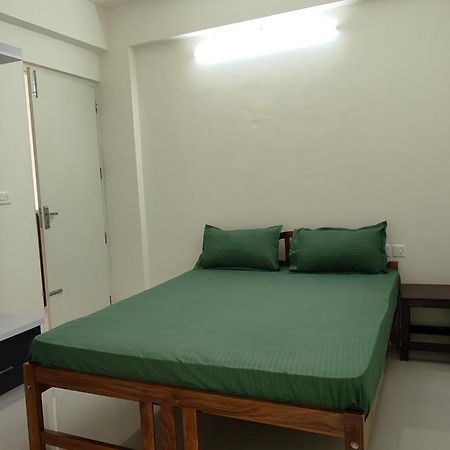 Hobiz Serviced Apartments Chalakuzhy Nr Medical College Trivandrum Thiruvananthapuram Dış mekan fotoğraf
