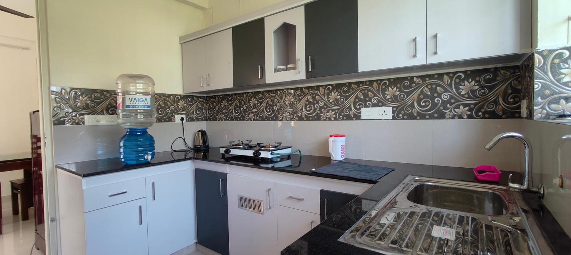 Hobiz Serviced Apartments Chalakuzhy Nr Medical College Trivandrum Thiruvananthapuram Dış mekan fotoğraf